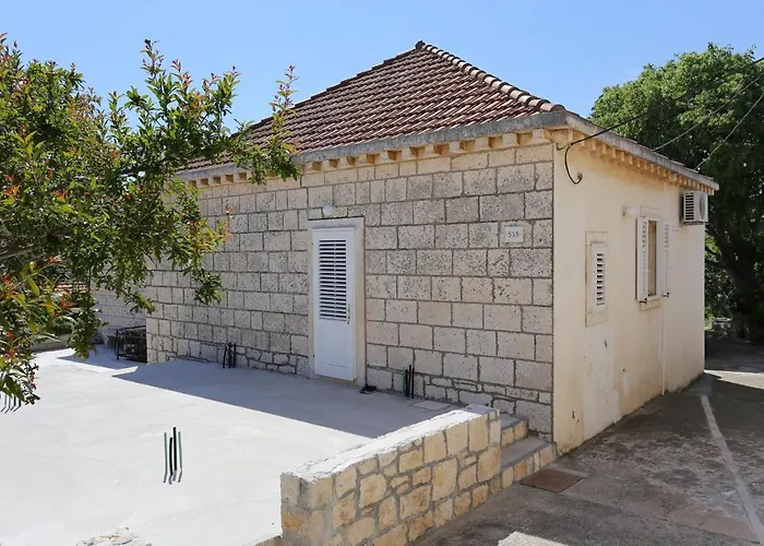 With Parking Space Lumbarda, Korcula - 4473 *