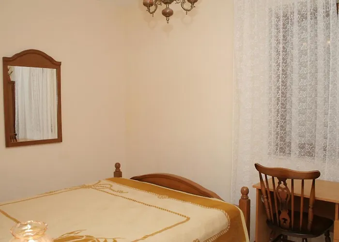 With Parking Space Lumbarda, Korcula - 4473 *